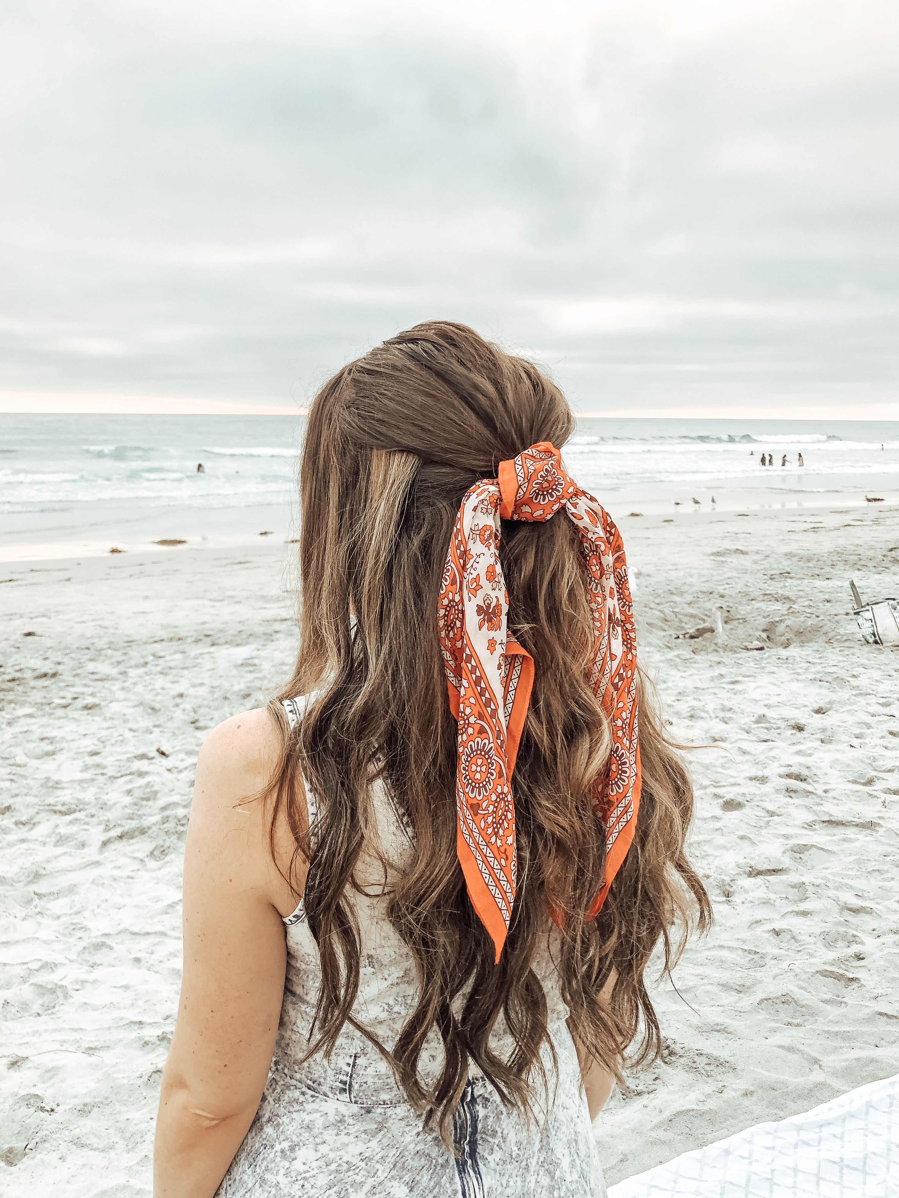 25 Best Ocean-Friendly Hairstyles to Try for Beach Outing 2023